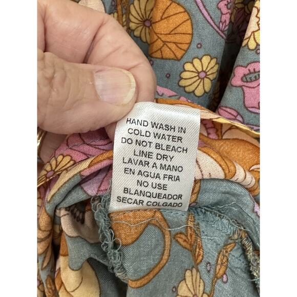 NWT Entro Women's Sz S Runs Big V-neck ruffled Collar floral 3/4 sleeves Boho - Picture 14 of 16